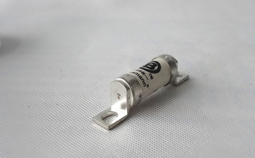 BS88 英標系列快速熔斷器 BS88 英標系列快速熔斷器